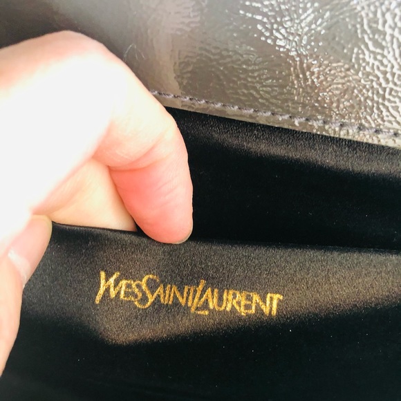 YSL patent clutch in dark gray - Picture 6 of 11